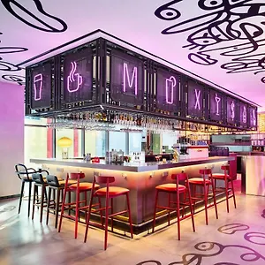 ホテル Moxy Myeongdong